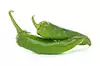 Chiles Anaheim (aproximadamente 9), cortados a la mitad, sin corazón, cortados longitudinalmente en tiras de 1 pulgada