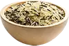 Mezcle el puré, la miel de yogur y el agua de rosas, luego agregue agua y mezcle durante un par de segundos. Disfrutar