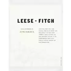 Una magnífica cosecha de color y profundidad, el Zinfandel 2013 muestra un tono rubí oscuro y aromas intrigantes de ciruela seca, galleta de garabato sonriente y pastel de mora con toques de canela y pimienta blanca. El primer sorbo envuelve el paladar con jugosos sabores de frutas oscuras y taninos flexibles que proporcionan un final persistente. Los sorbos posteriores muestran cereza oscura, rico chocolate moca, coco tostado y deliciosos granos de granada.Mezcla: 76% Zinfandel, 13% Petite Sirah, 8% Barbera, 2% Syrah, 1% Merlot