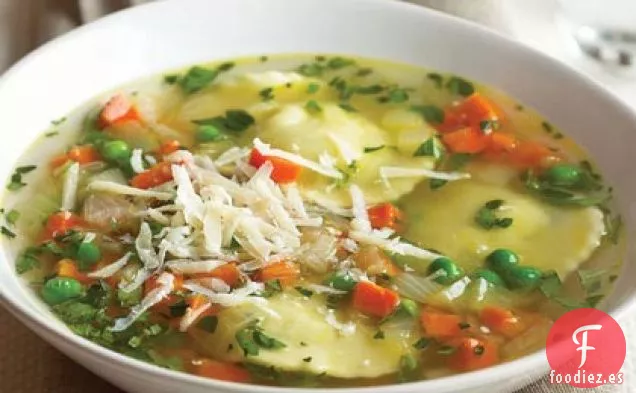 Sopa de Ravioles de Hierbas