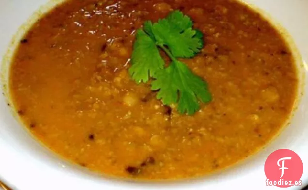 Sopa de Garbanzos Española