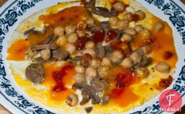 Tortilla de Garbanzos, Champiñones, Queso y Huevo