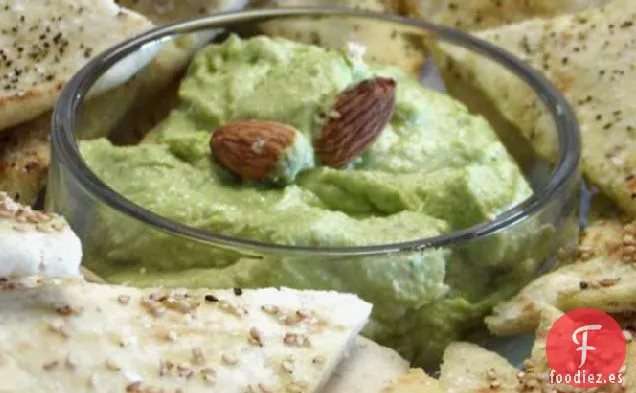 Salsa de Garbanzos y Nueces Asadas