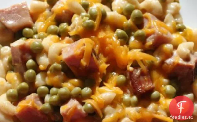 Macarrones de Lujo con Queso y Jamón y Guisantes