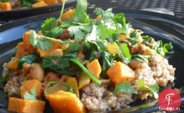 Curry de Batata Con Espinacas y Garbanzos