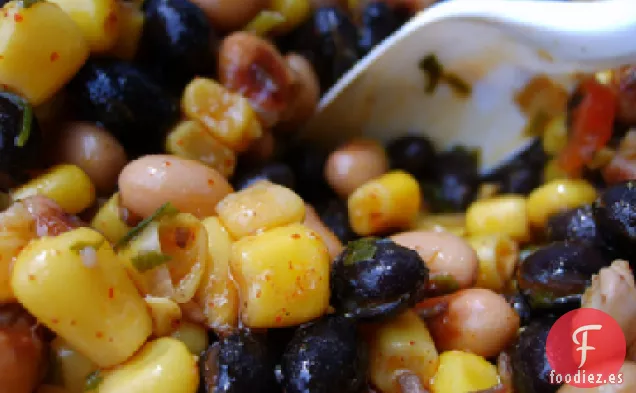 Ensalada Caliente de Cinco Frijoles