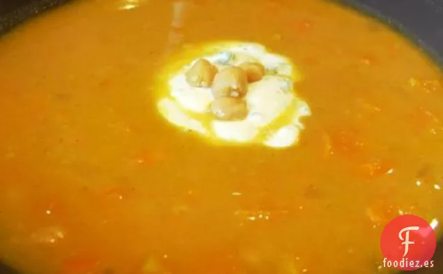 Sopa Marroquí de Batata y Garbanzos