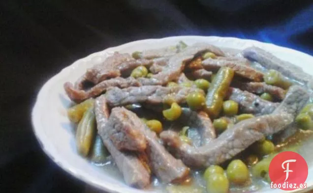 Sopa de Garbanzos, Frijoles Cannellini y Bayas de Trigo