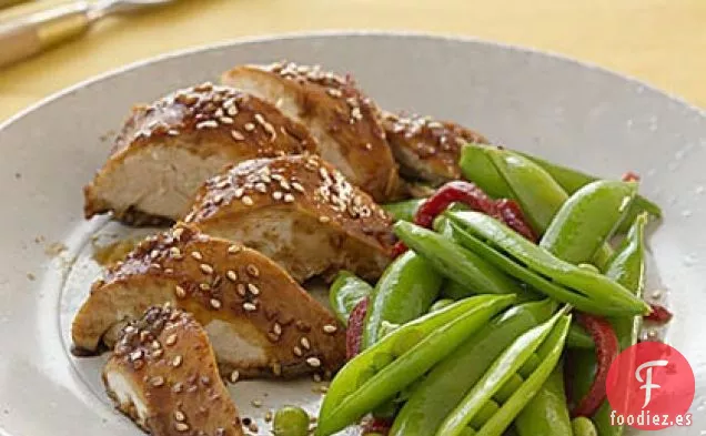 Pollo Glaseado Hoisin Con Guisantes De Azúcar