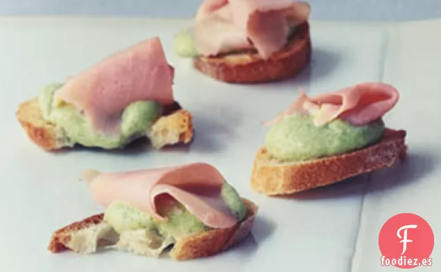 Canapés de Guisantes Dulces