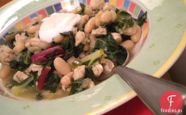 Sopa De Frijoles Blancos Con Acelgas