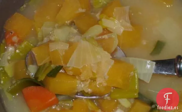 Sopa Escocesa de Verduras a la Avena