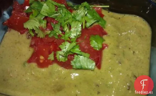 Sopa de Aguacate con Especias
