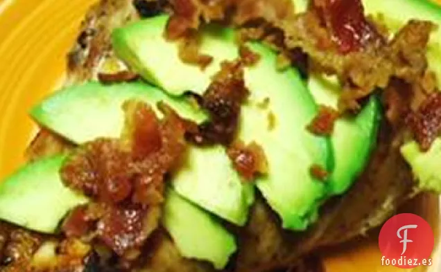 Pollo con Aguacate Picante