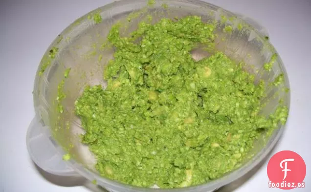 Paninis de Champiñones y Pollo Con Mayonesa de Aguacate