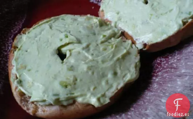 Crema de Aguacate Para Untar con Queso