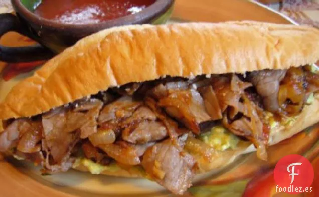 Torta Ahogada (Sándwich de Carne Ahogada)