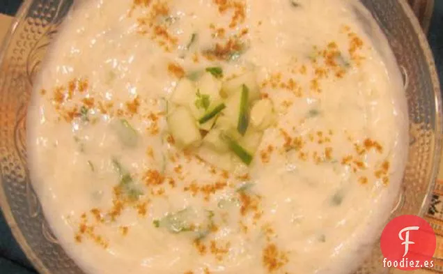 Yogur con Pepino y Menta (Kheere Ka Raita)