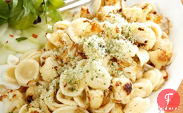 Ensalada de Pepino Marinado con Salata de Ricotta