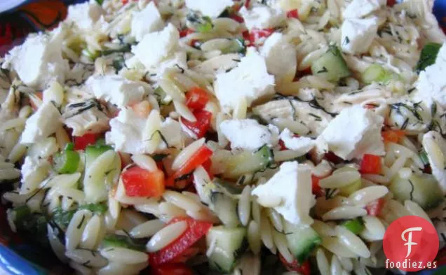 Ensalada Orzo-Vegetariana A Limón Con Pollo