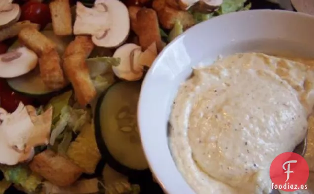 Ensalada Verde Mixta Con Aderezo De Pimienta A La Parmesana