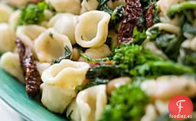 Orecchiette Con Brócoli Rabe