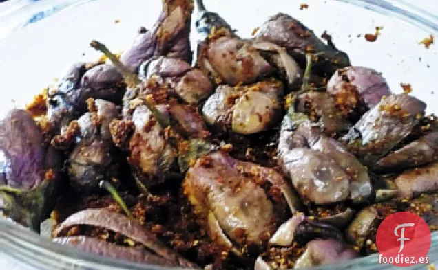 Brinjal Con Aderezo De Nuez
