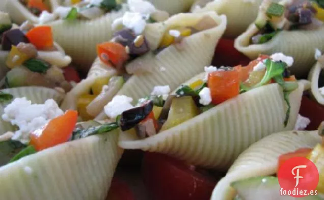 Conchiglioni Relleno De Verduras Y Leche De Cabra Feta Con B