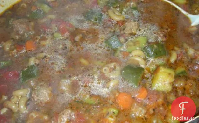 Sopa Italiana de Salchichas y Berenjenas