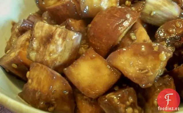 Salteado de Berenjena japonesa