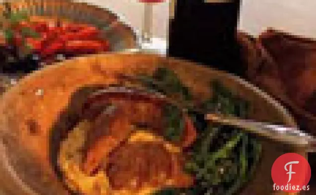 Salchichas Italianas con Brócoli Rabe y Polenta