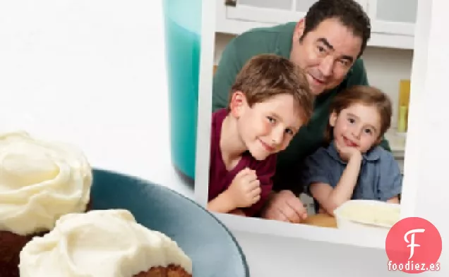 Cupcakes de Especias de Calabaza de Emeril con Glaseado de Queso Crema