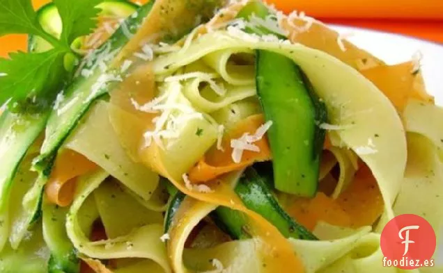 Fettuccine Con Cintas De Verduras