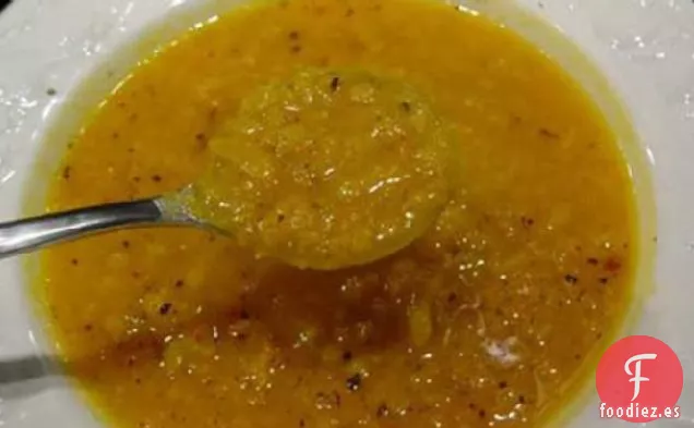 Sopa de Calabaza y Lentejas Rojas