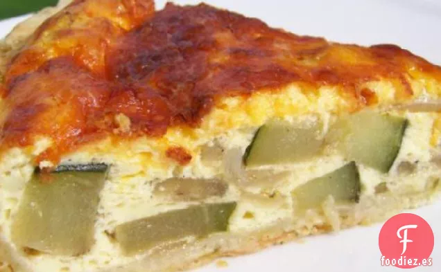 Calabacín, Jalapeño, Quiche sin Corteza de Queso Cheddar