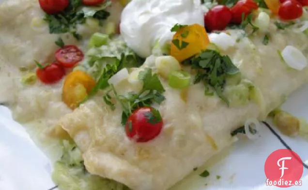 Enchiladas De Calabacitas Con Salsa Crema De Chile (Enc De Calabacín