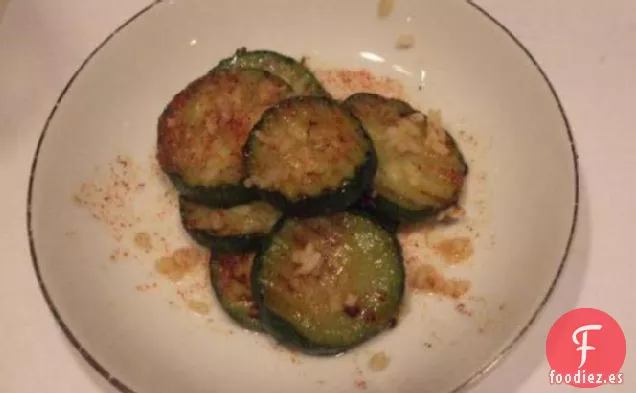 Aperitivo de Calabacín con Ajo (Mutabbal Koosa)