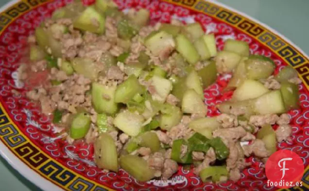 Opo Salteado Con Carne De Cerdo Molida