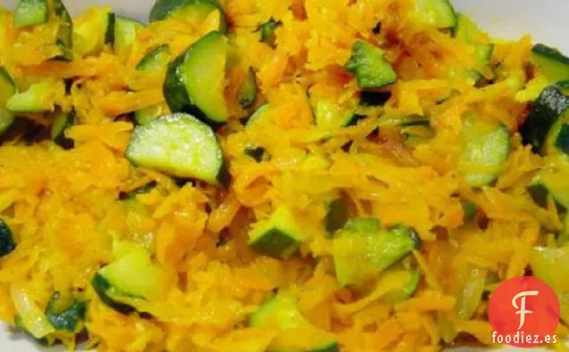 Salteado de Calabacín y Zanahoria