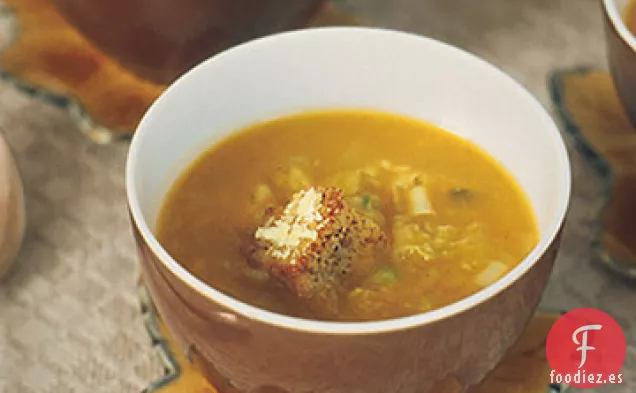 Sopa de Calabaza de Jengibre con Crutones de Parmesano