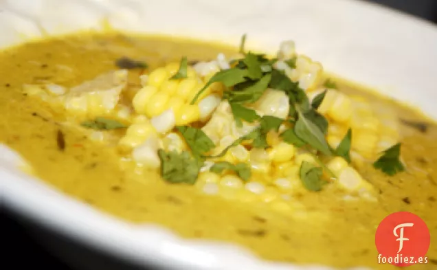 Sopa Amarilla de Maíz y Calabaza de Verano