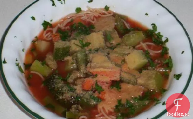 Sopa de Verduras de San Francisco sobre Pasta de Cabello de Ángel