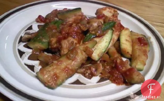 Pollo Rápido y Fácil en Salsa con Calabacín