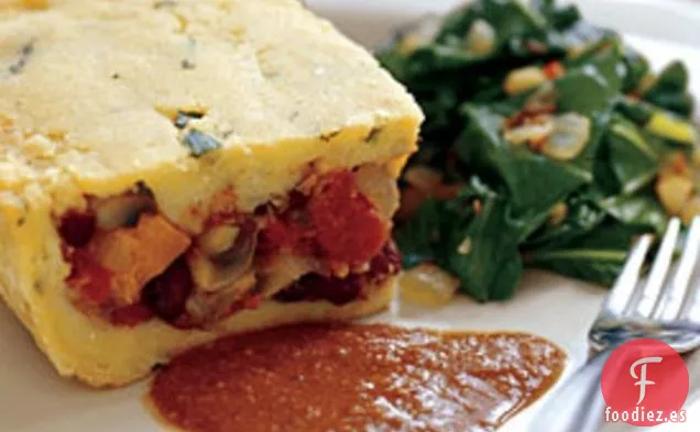 Cazuela de Pan de Maíz y Calabaza, Champiñones y Mole Ancho