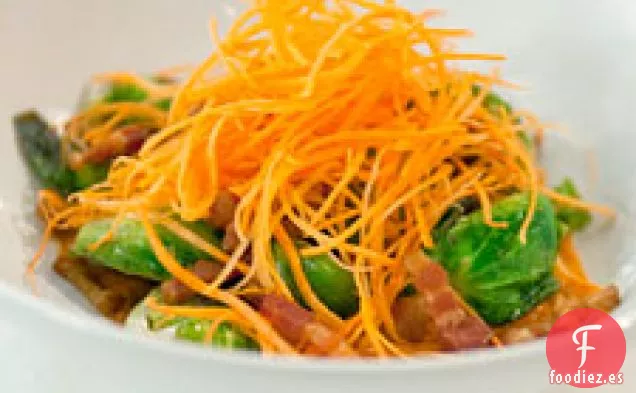 Coles De Bruselas Con Puré De Kimchi Y Tocino