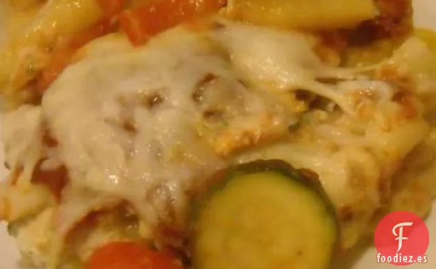 Pollo a la Parrilla y Verduras Tres Pastas con Queso Horneado