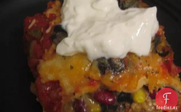 Cazuela de Enchilada de Pollo en Capas