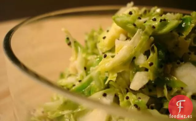Coles De Bruselas Trituradas Con Semillas De Amapola Y Limón