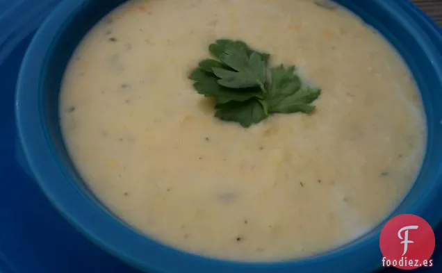 Sopa de Patata Cheddar