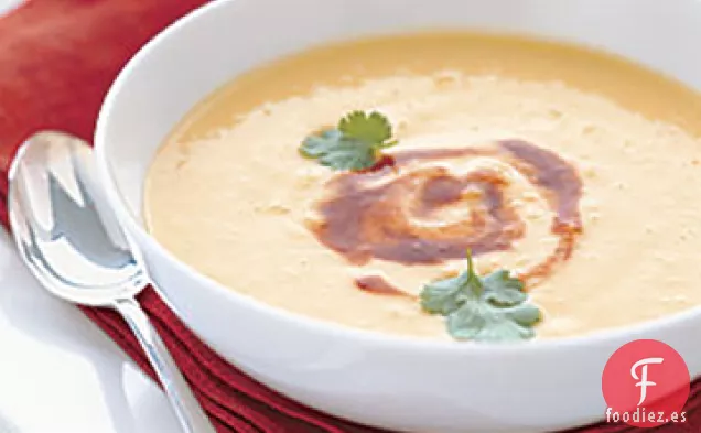 Sopa de Maíz Fría con Remolino de Adobo